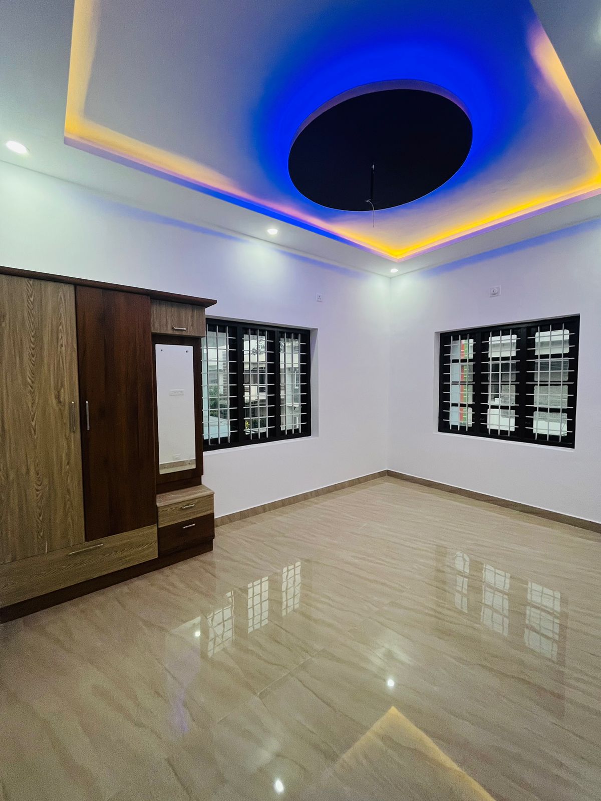 4BHK BrandNew House with 4 cent2080sqft