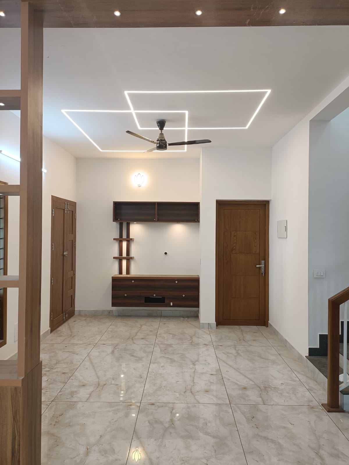 3BHK Semifurnished House with 3.20cents1720sqft