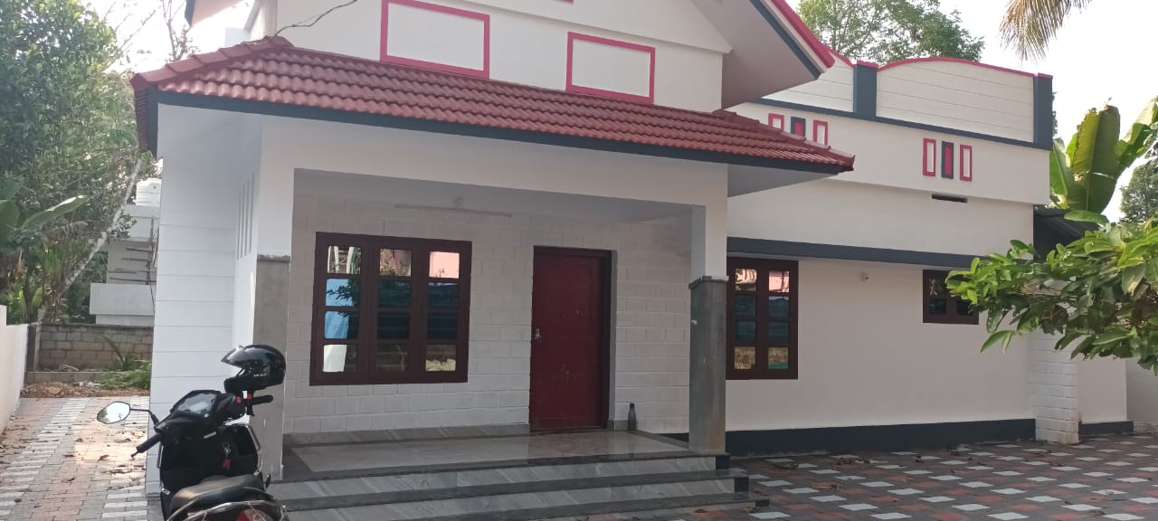 3BHK Semifurnished House 2200sqft in Kalamassery