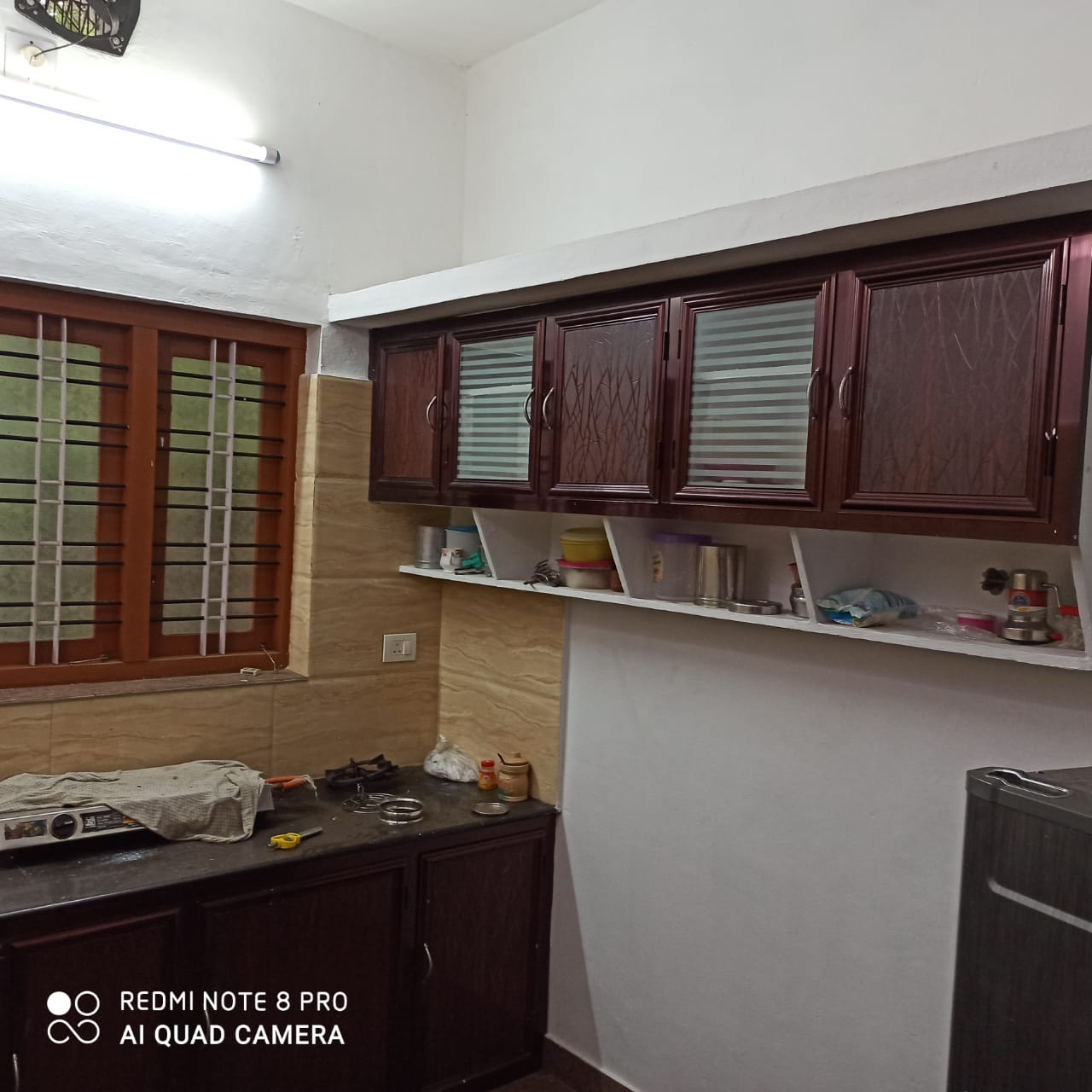 3BHK Semifurnished House1400sqft