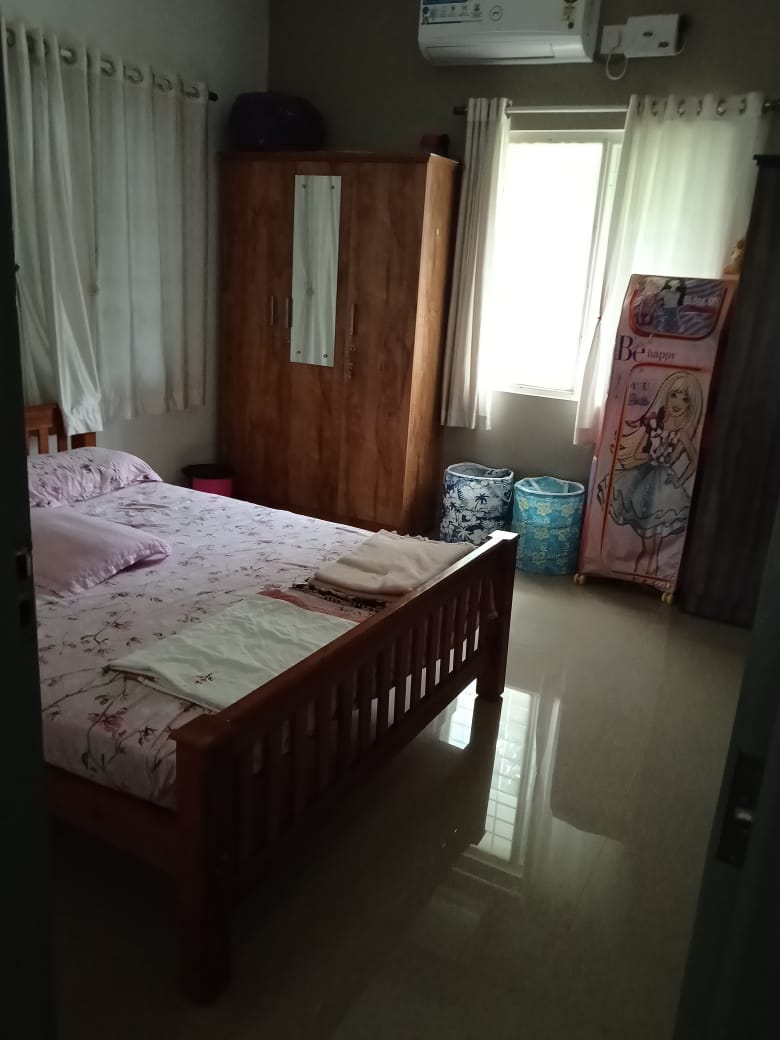 4BHK Semifurnished house  2000 sqft