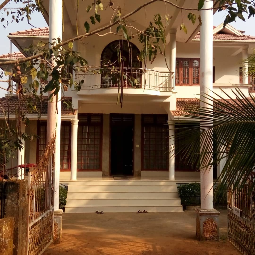 1280sqft, 3BHK Fully Furnished Flat in Panampilly Nagar, Ernakulam
