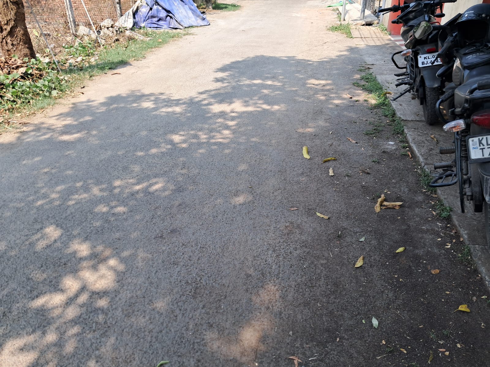 1 or 2 Acres of Prime Commercial Property/ Maradu