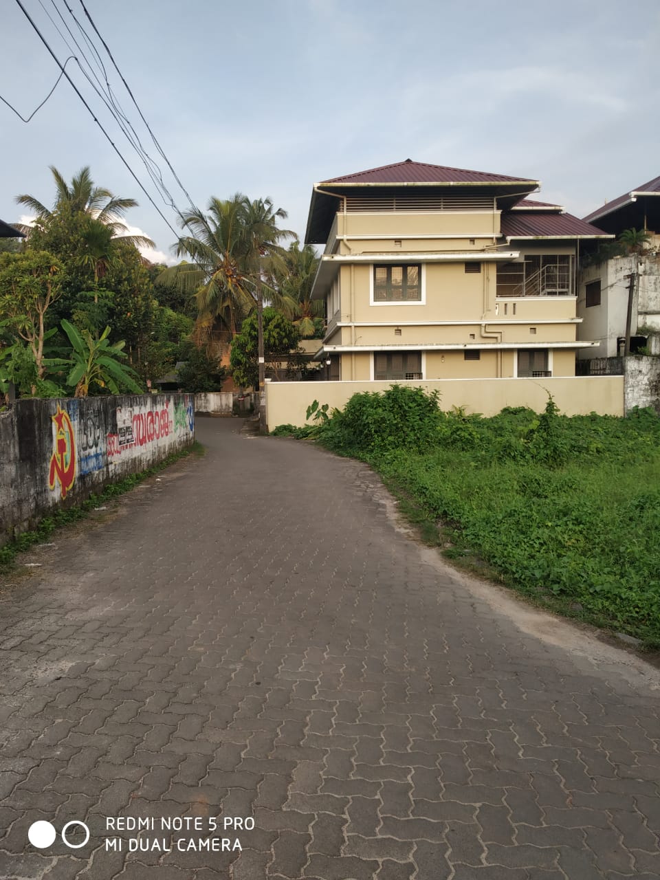 3 to 10Cents Original land - for sale in Nettoor, Kochi ( Ernakulam ), Kerala