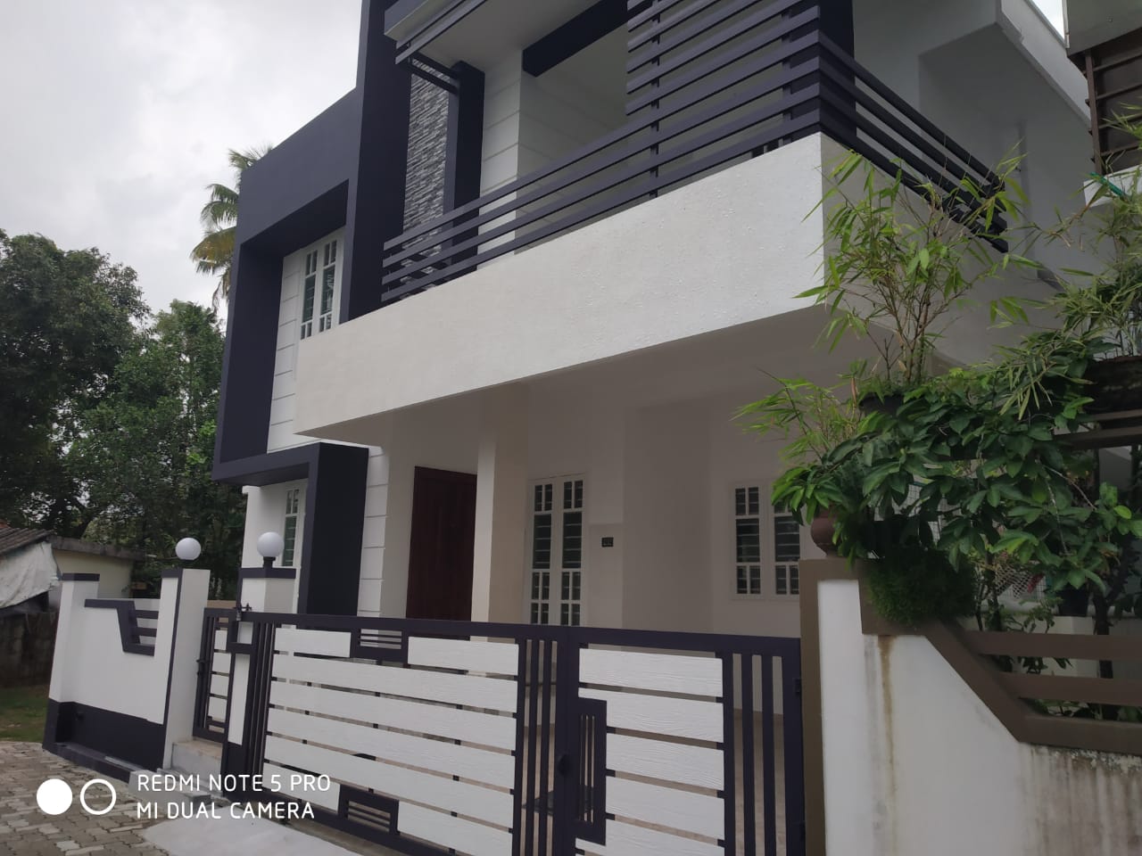 3BHK Fully Furnished Flat at Kadavanthra,2000sqft