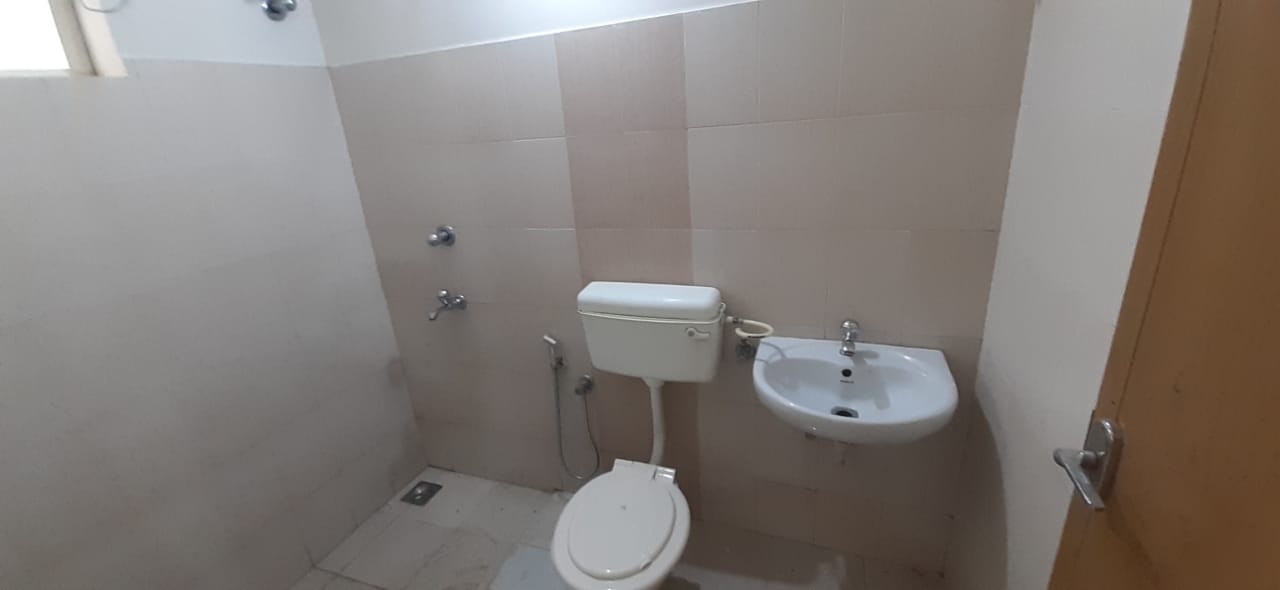 5BHK Posh House with 12cent3110sqft in Kothamangalam