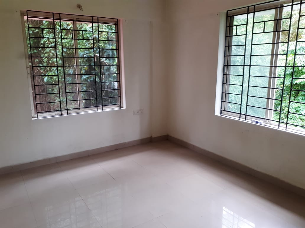 3BHK Fully Furnished Flat in Kunjanbava road, Kadavanthra, 1650 sqft