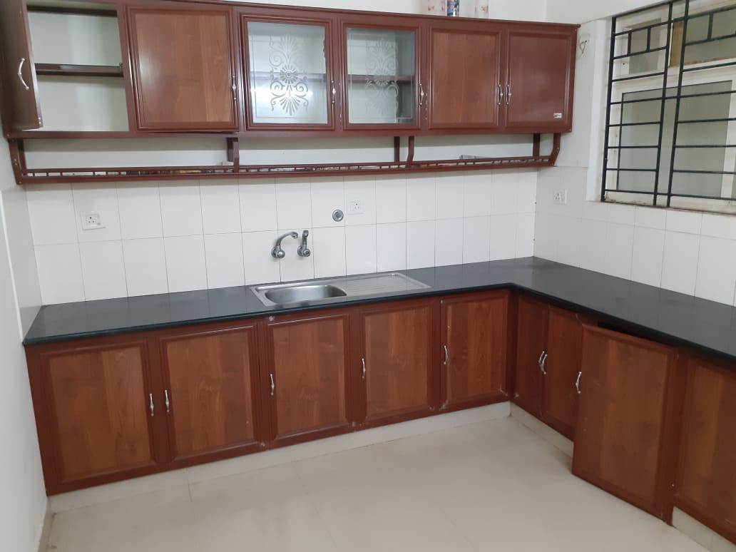 3BHK Fully Furnished Flat in Kunjanbava road, Kadavanthra, 1650 sqft