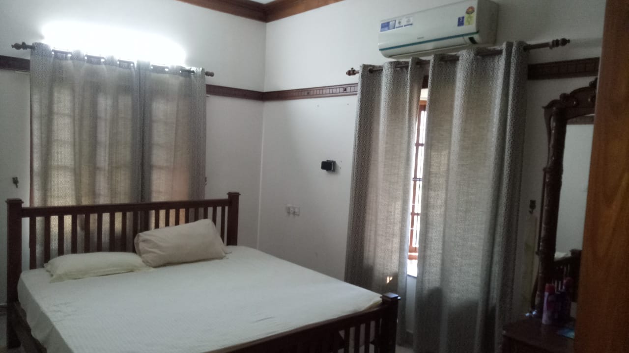 4500 Sqft Luxury Villa for sale.
