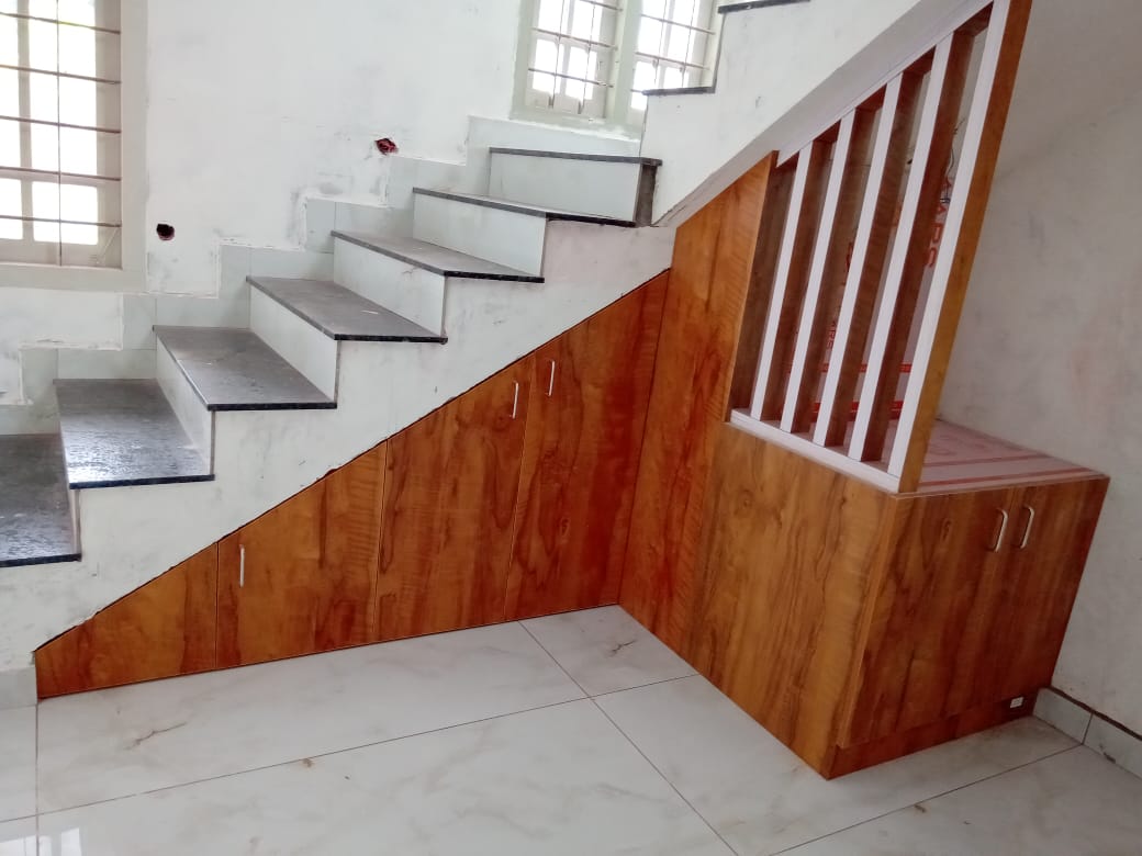 4BHK Semifurnished House 2200sqft