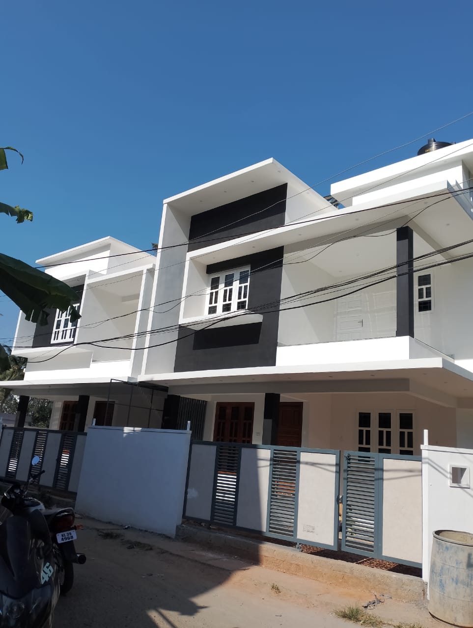 4BK Semifurnished House with 2.75cent Land 1500sqft