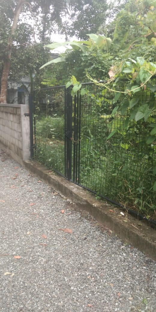 5 cents of Residential Plot - for sale in Kundannoor, Kochi ( Ernakulam ), Kerala