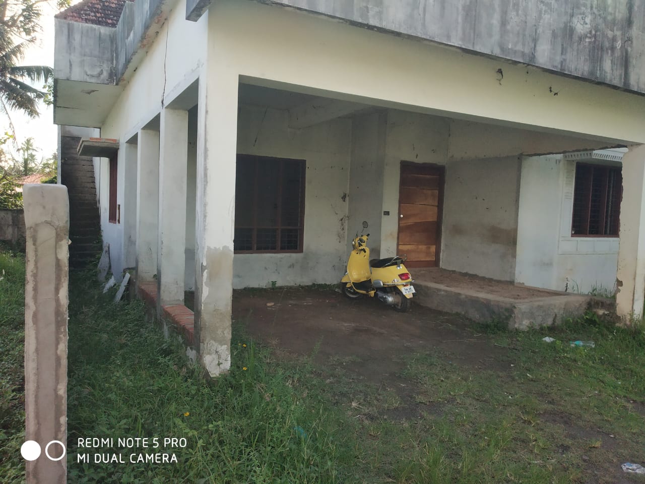 4BHK Semifurnished Brandnew House 2000sqft in Palikkara