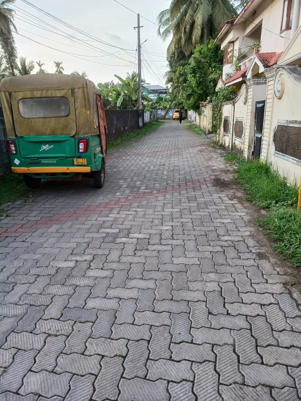 6.700 cents of residential property