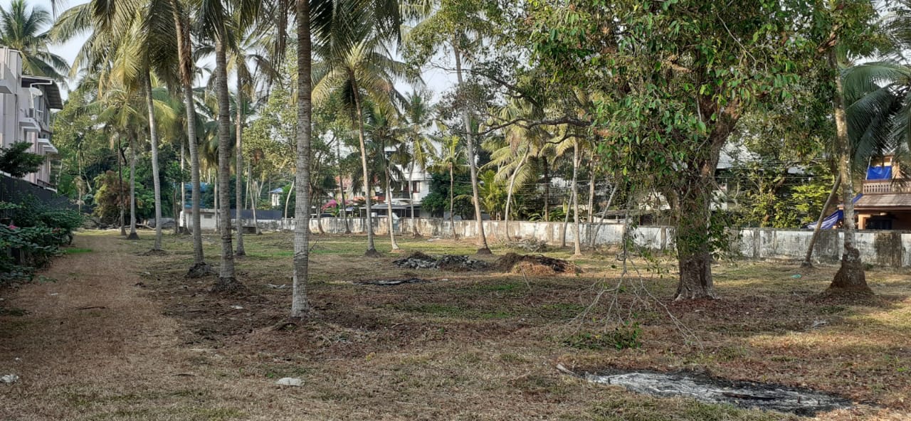 3BHK Semifurnished House900sqft