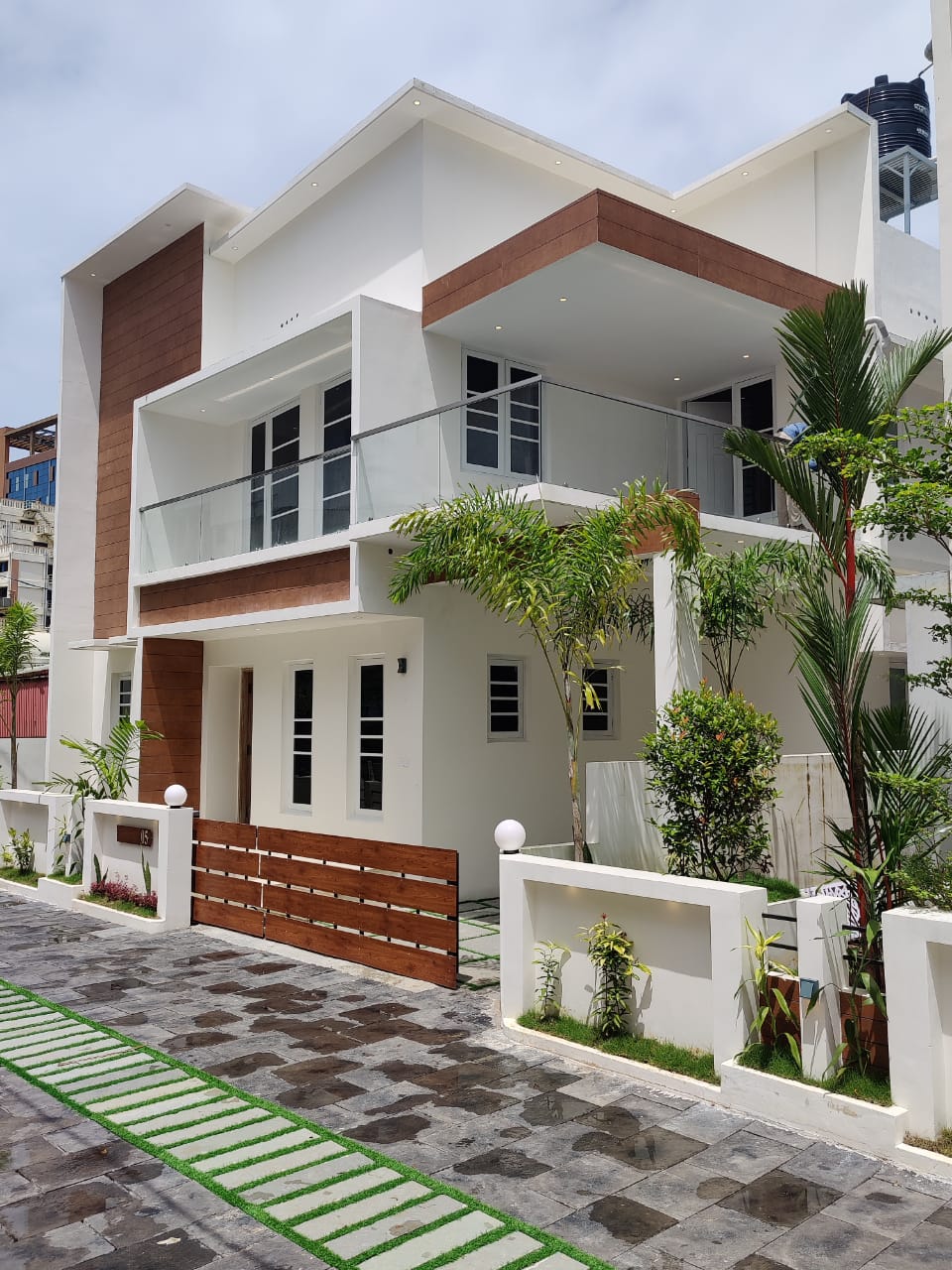 Beautiful Gated Villas for sale.