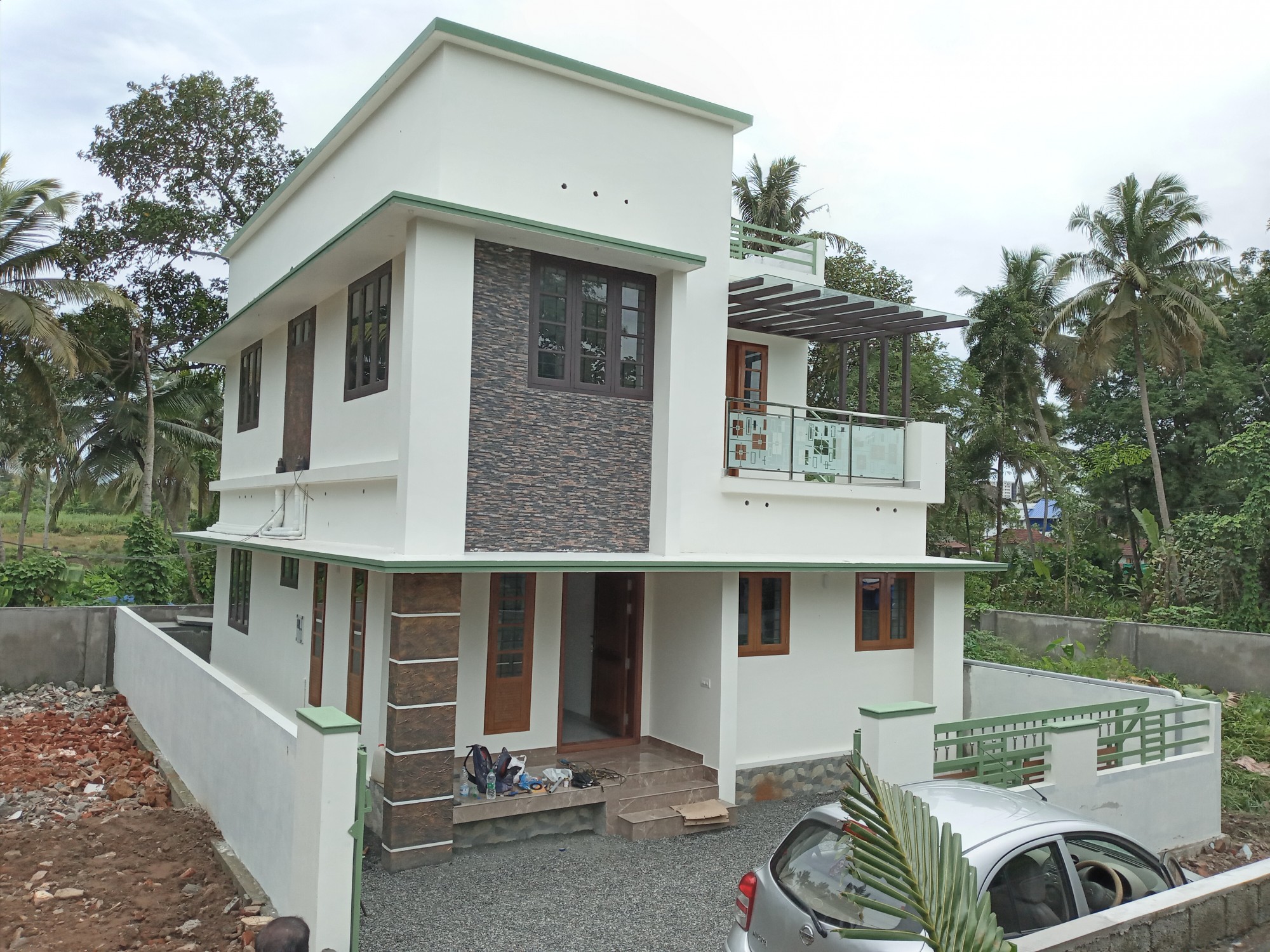 3BHK Semi Furnished Flat in Panampilly Nagar, Ernakulam, 2230 sqft