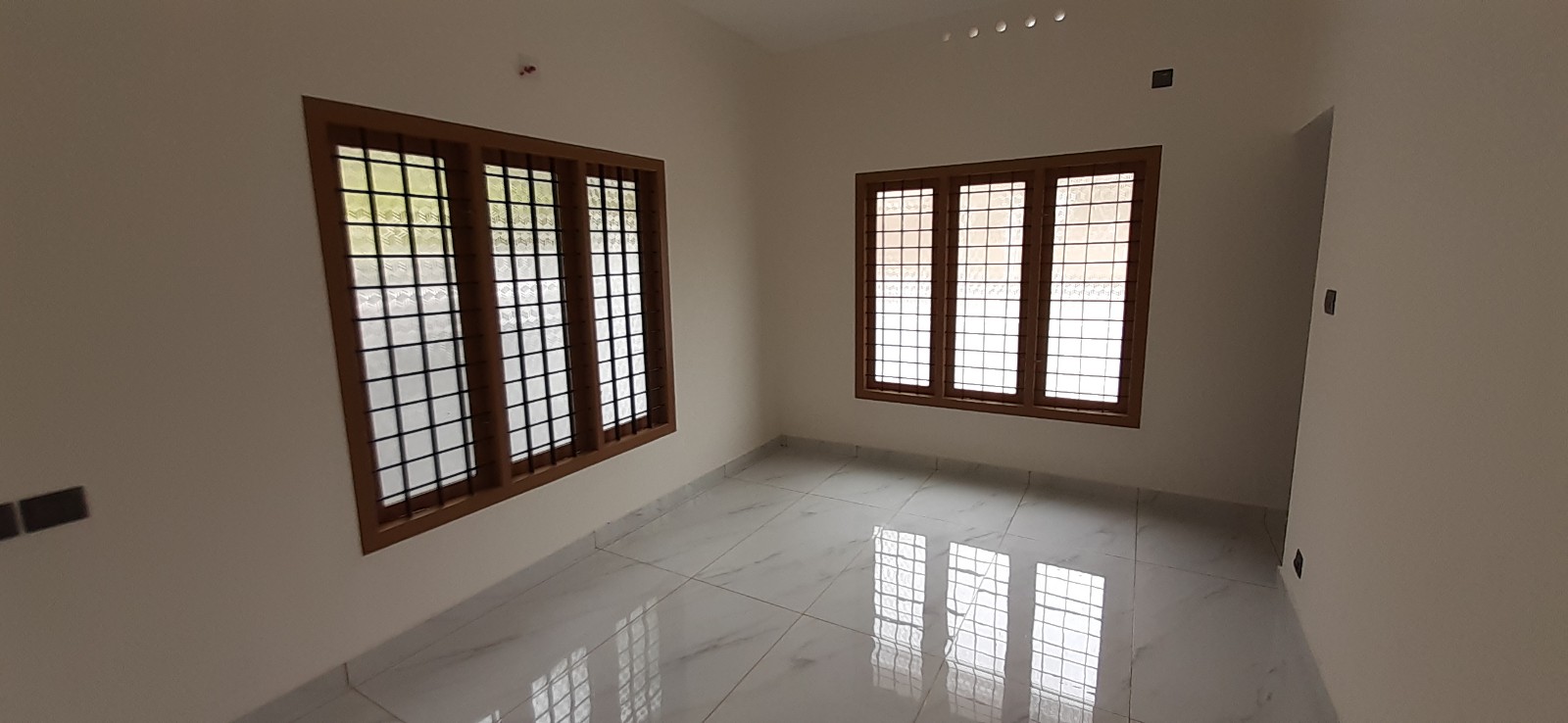 3 BHK Fully furnished Flat in Judges Avenue, Kaloor, 1600 sqft