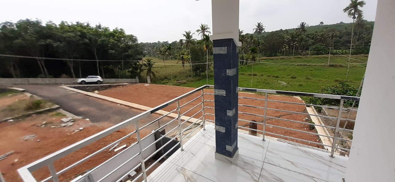 3BHK Semifurnished House1500sqft in Thevakkal, Kakkanad