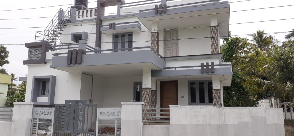 40 cents of commercial land in Thodupuzha Muvattupuzha Highhway - for sale in Thodupuzha And Muvtupuzha Highway, Kochi ( Ernakulam ), Kerala