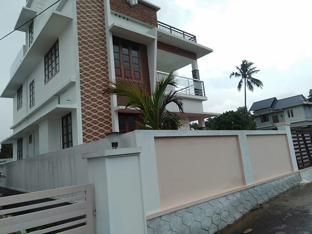 3BHK Semifurnished House1600sqft - for sale in Mulanthuruthy, Kochi ( Ernakulam ), Kerala
