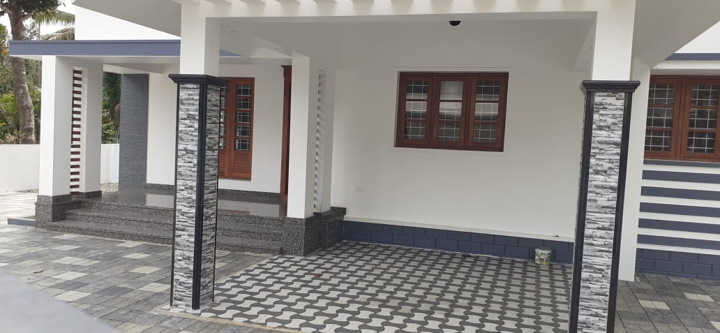 4BHK Semifurnished House 2000sqft