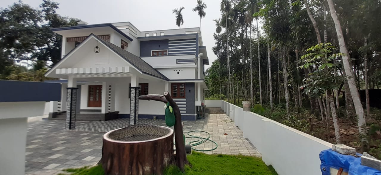4BHK Semifurnished House 2000sqft