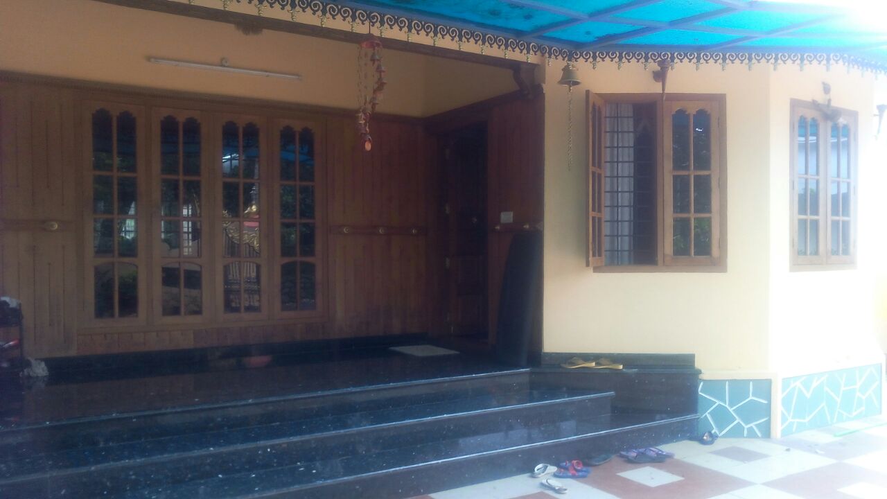 4BHK Semifurnished House 3000sqft