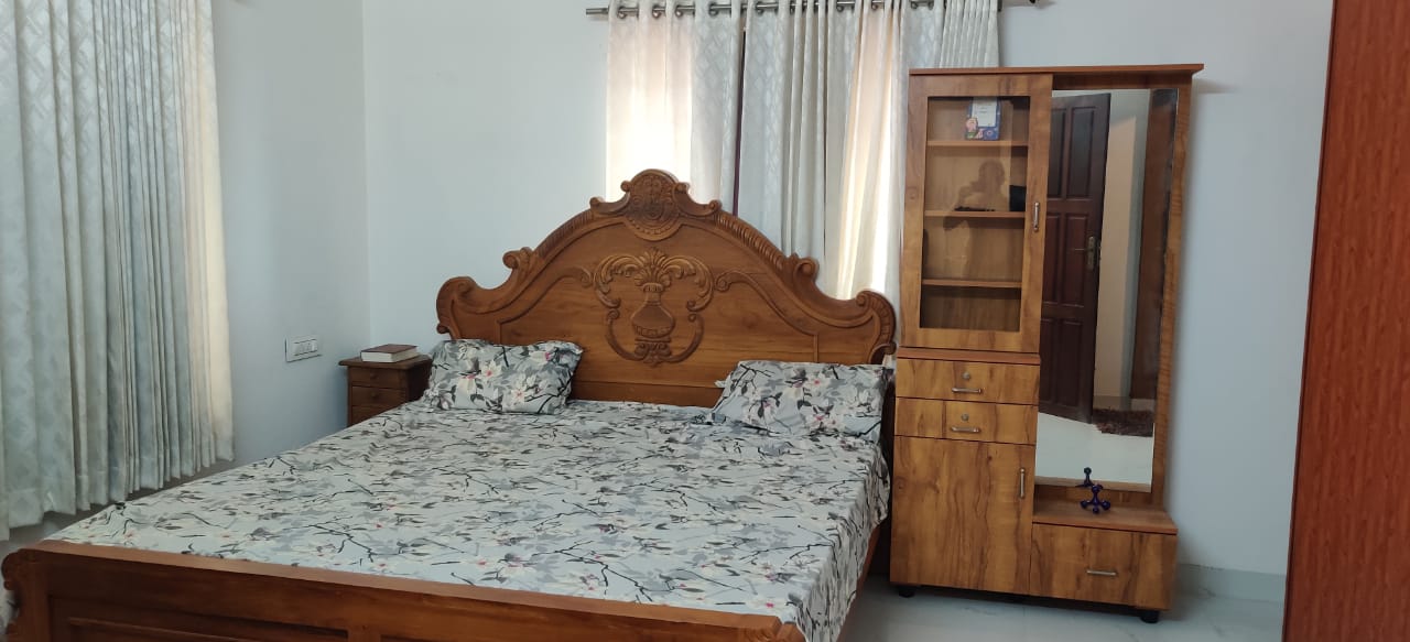 3 BHK Fully Furnished Flat in Edappally, 1420 sqft