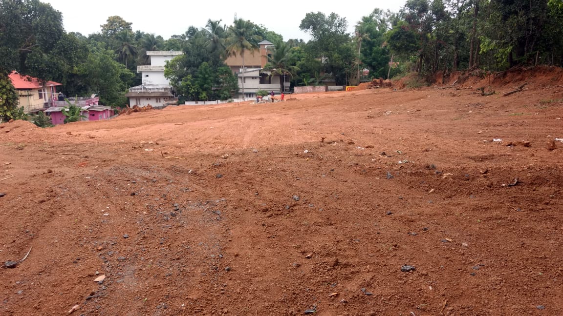 37 cents of Land in Kadavanthra - for sale in Chilavanoor Kadavanthra, Kochi ( Ernakulam ), Kerala