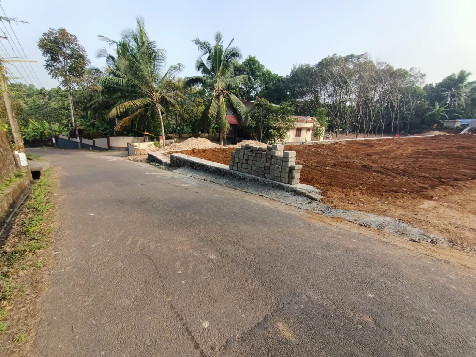 3BHK Semifurnished House 1570sqft in Kongorpilly, Varapuzha
