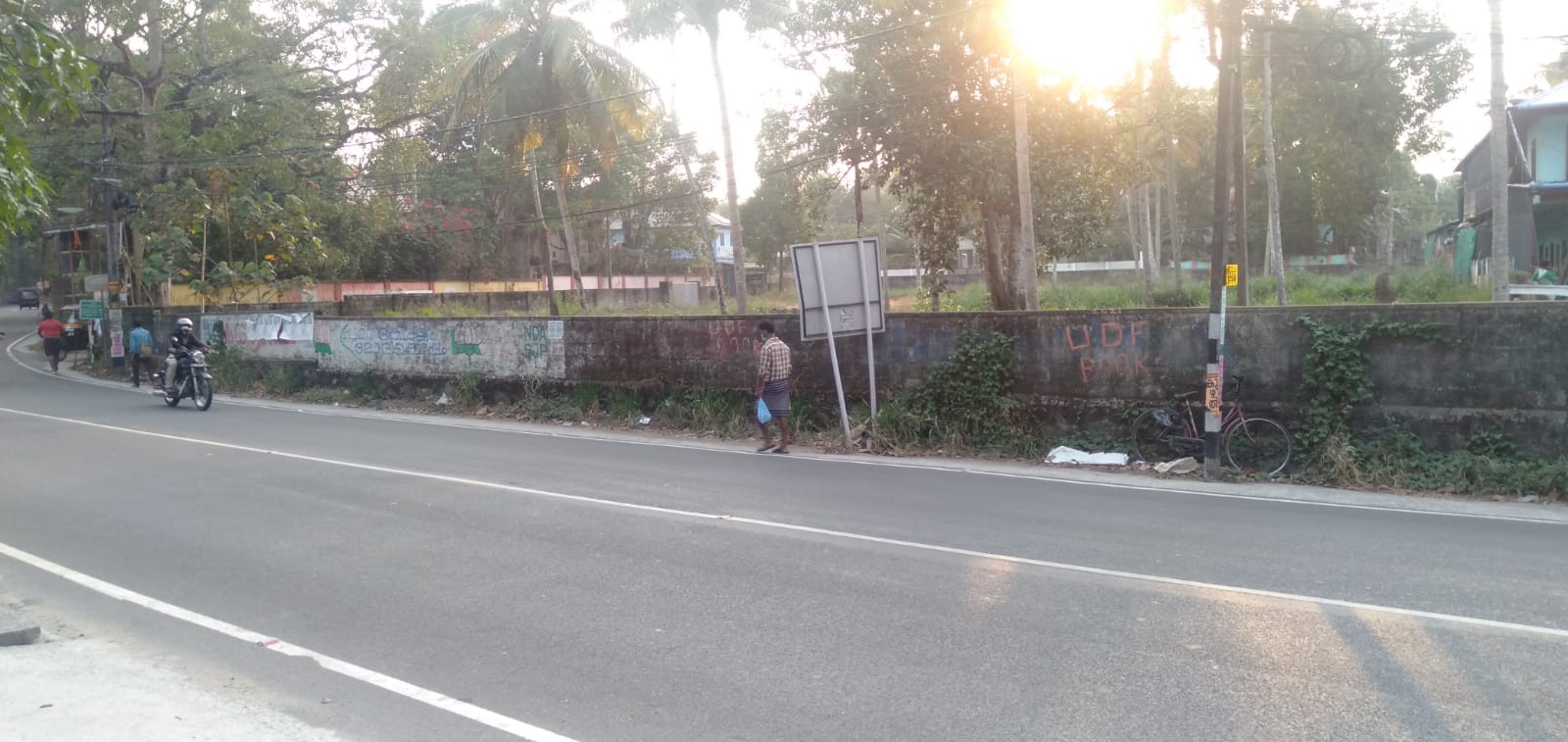 10cents of Residential Land in Edapilly - for sale in Edappilly, Kochi ( Ernakulam ), Kerala