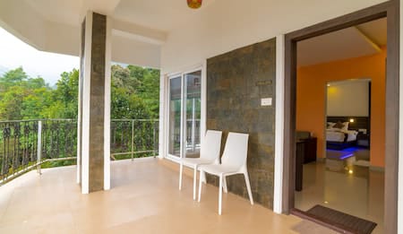 5BHK Semifurnished house Athani, Angamaly, 2100sqft