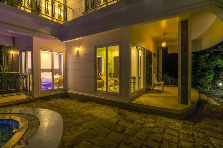 5BHK Semifurnished house Athani, Angamaly, 2100sqft
