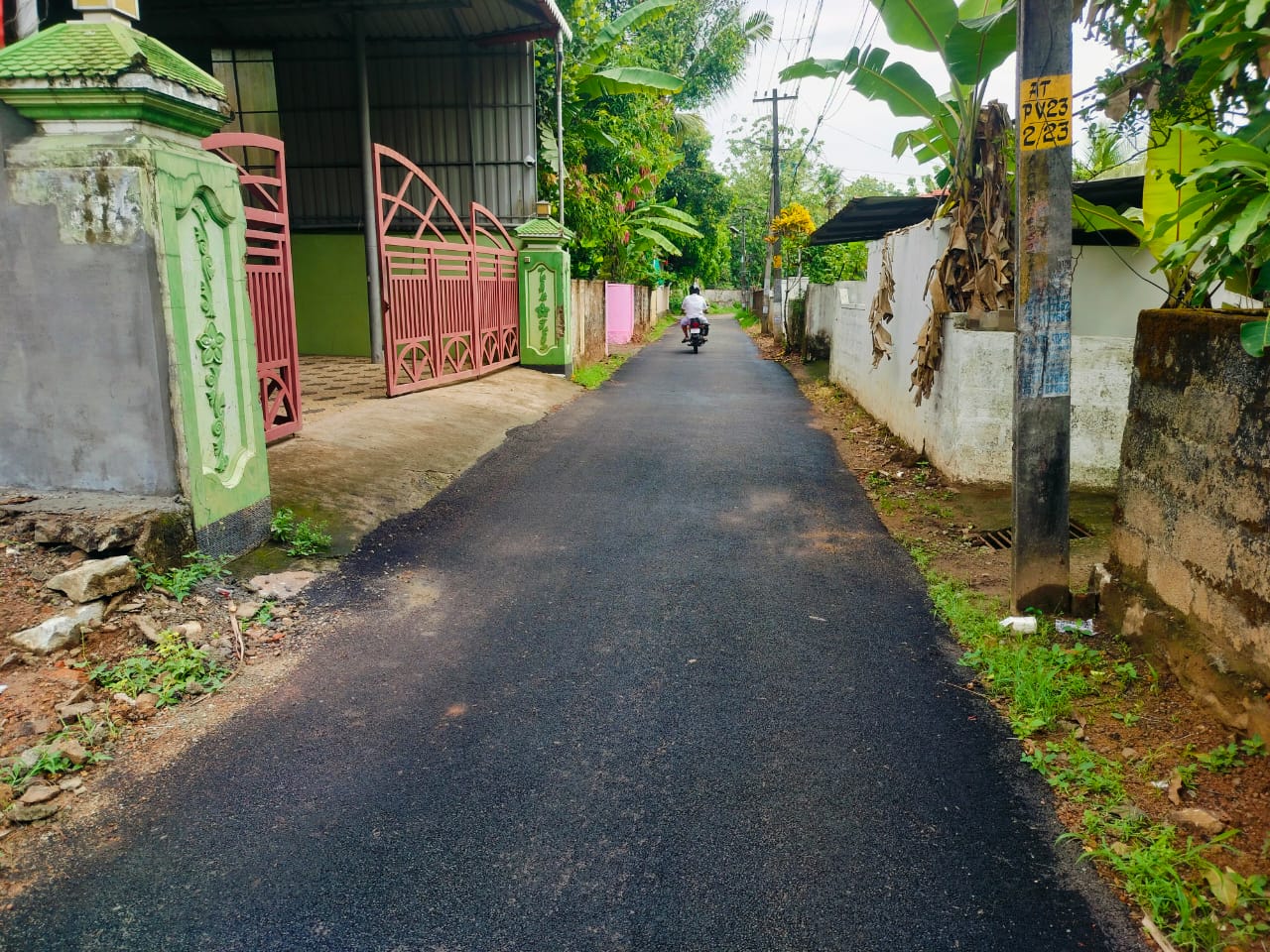 28 cent land full or part near Airport Kariyad, Nedumbassery
