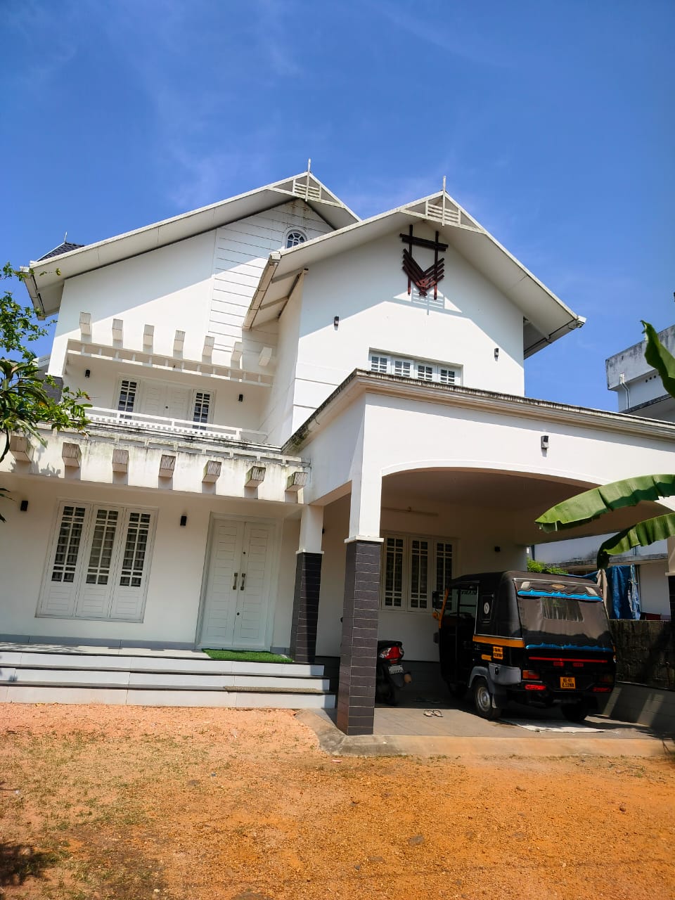 3BHK Semifurnished House 2000 sqft in Athani, Nedumbassery