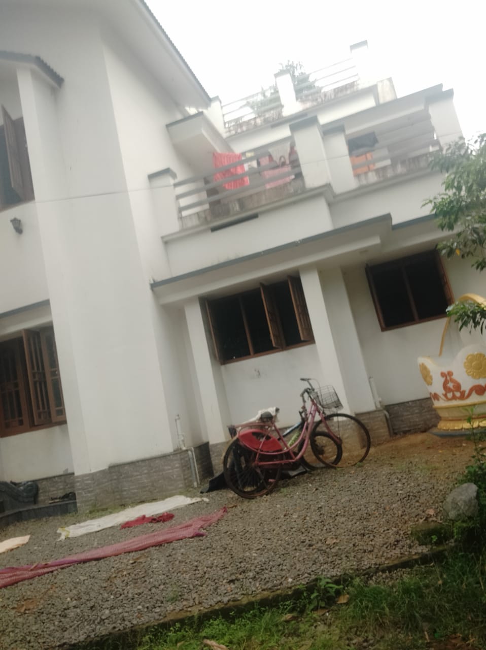 3.5cent of Residential/ Semi-Commercial Plot in Palarivattom
