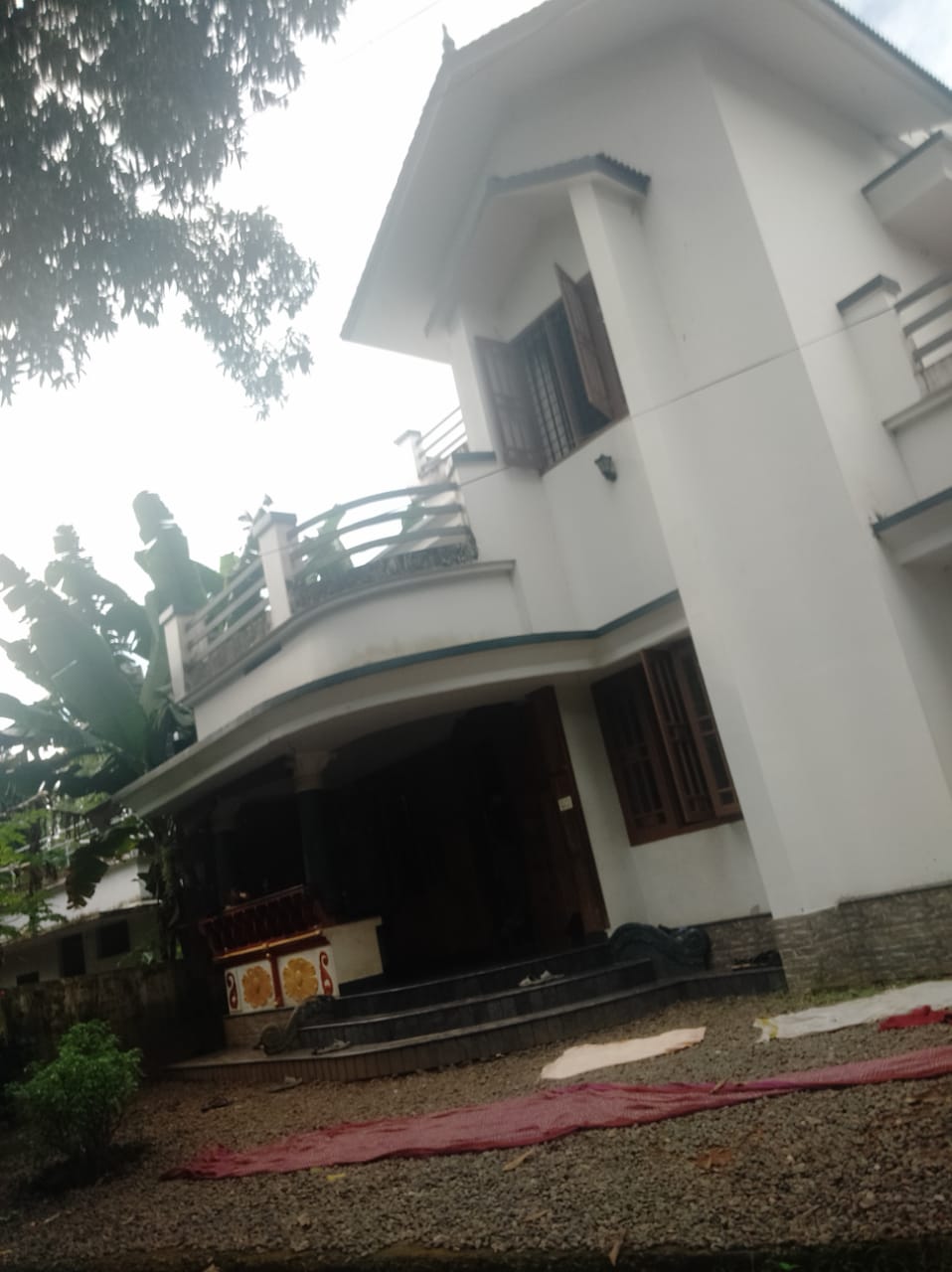 3.5cent of Residential/ Semi-Commercial Plot in Palarivattom