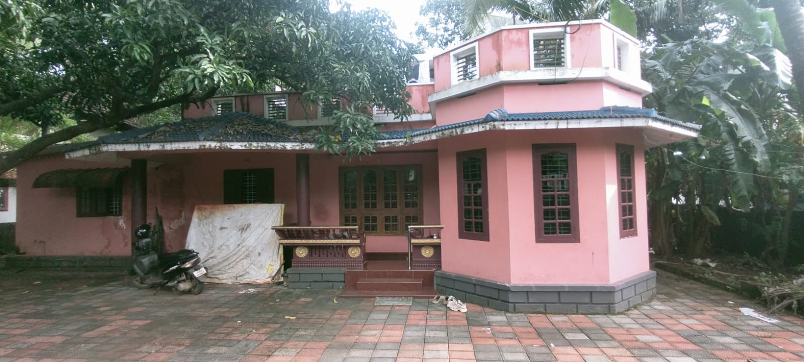 3BHK Fully Furnished Flat at Chembumukku Palarivattom,1670sqft