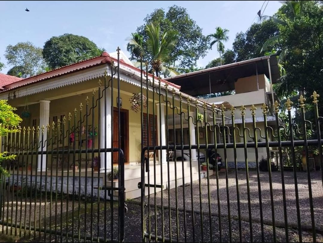 3 BHK House for sale2500 Sqft