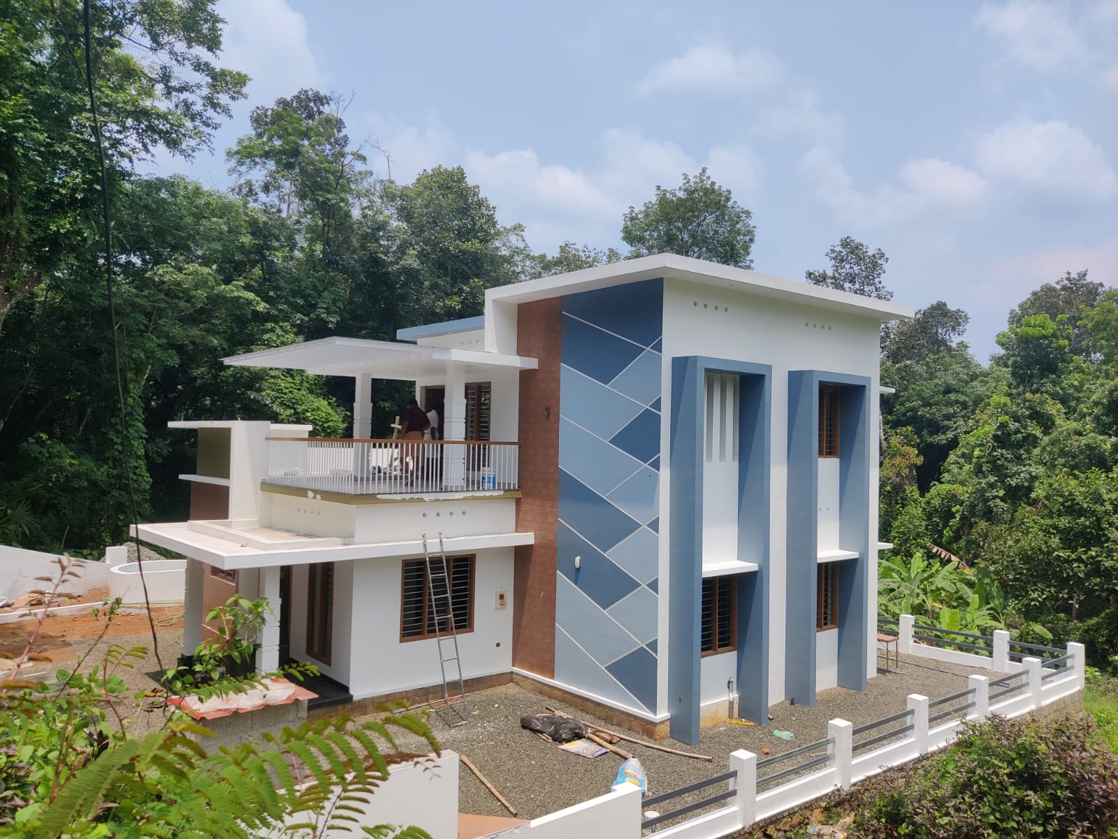 2BHK Fully Furnished Flat in Kangarapady, Kakkanad,870sq.ft
