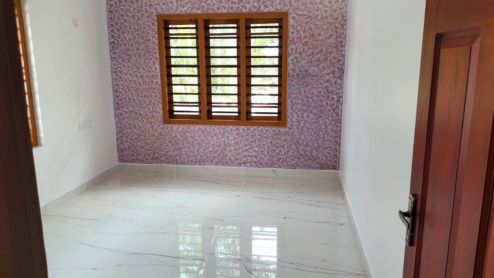 8cents of Residential Plot in Kollamkudimugal, Kakkanad