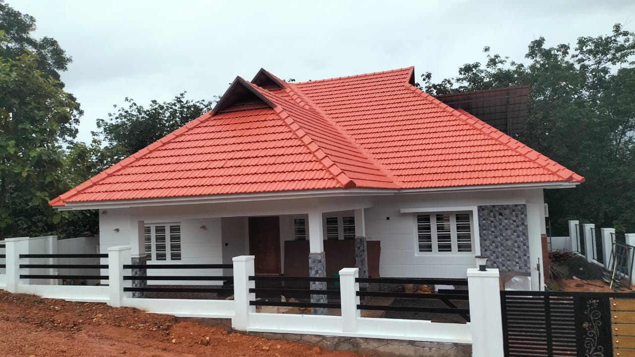 11 Cents of prime Commercial property in Palarivattom