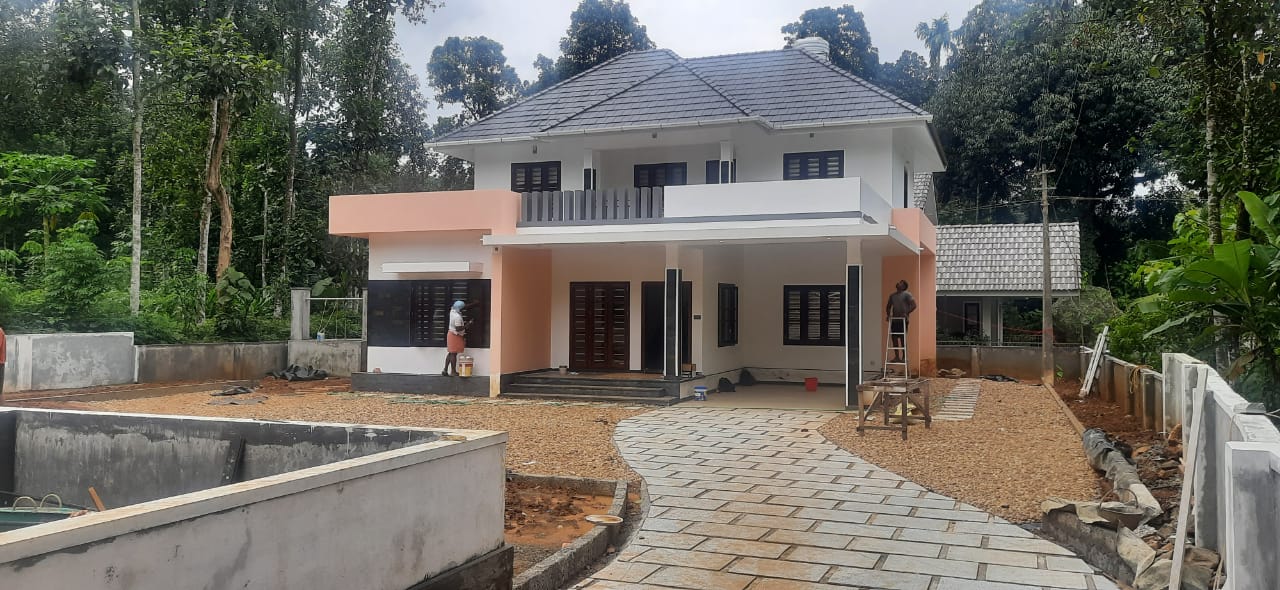 3BHK Semifurnished Apartment 1350 sqft in Kadavanthra