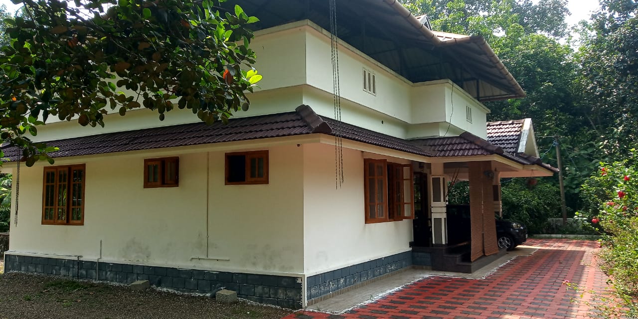 5BHK Semifurnished House, 2350 sqft in Navodaya, Kakkanad