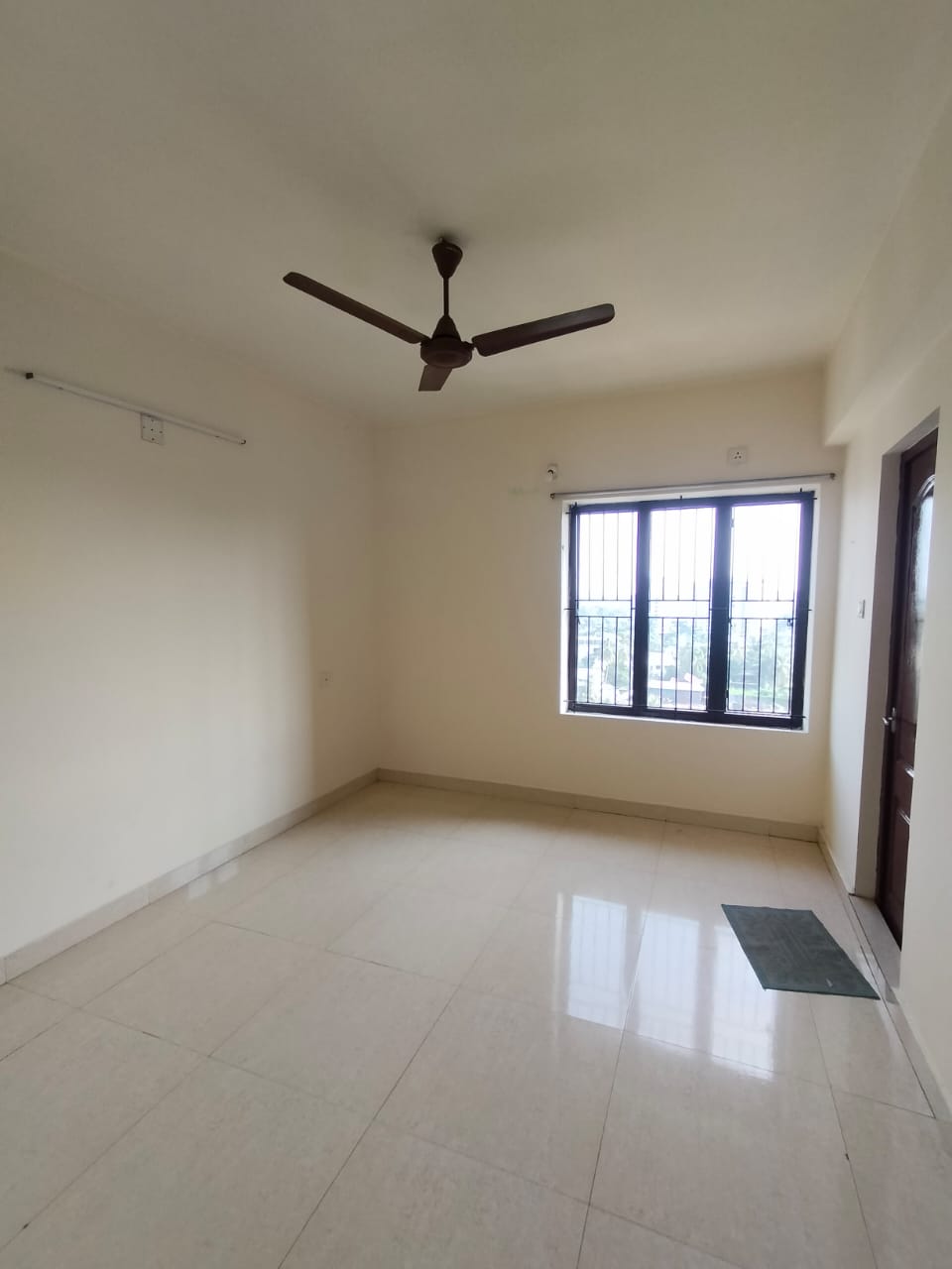 3 BHK Semifurnished Flat in Vennala, Palarivattom,  1380sqft