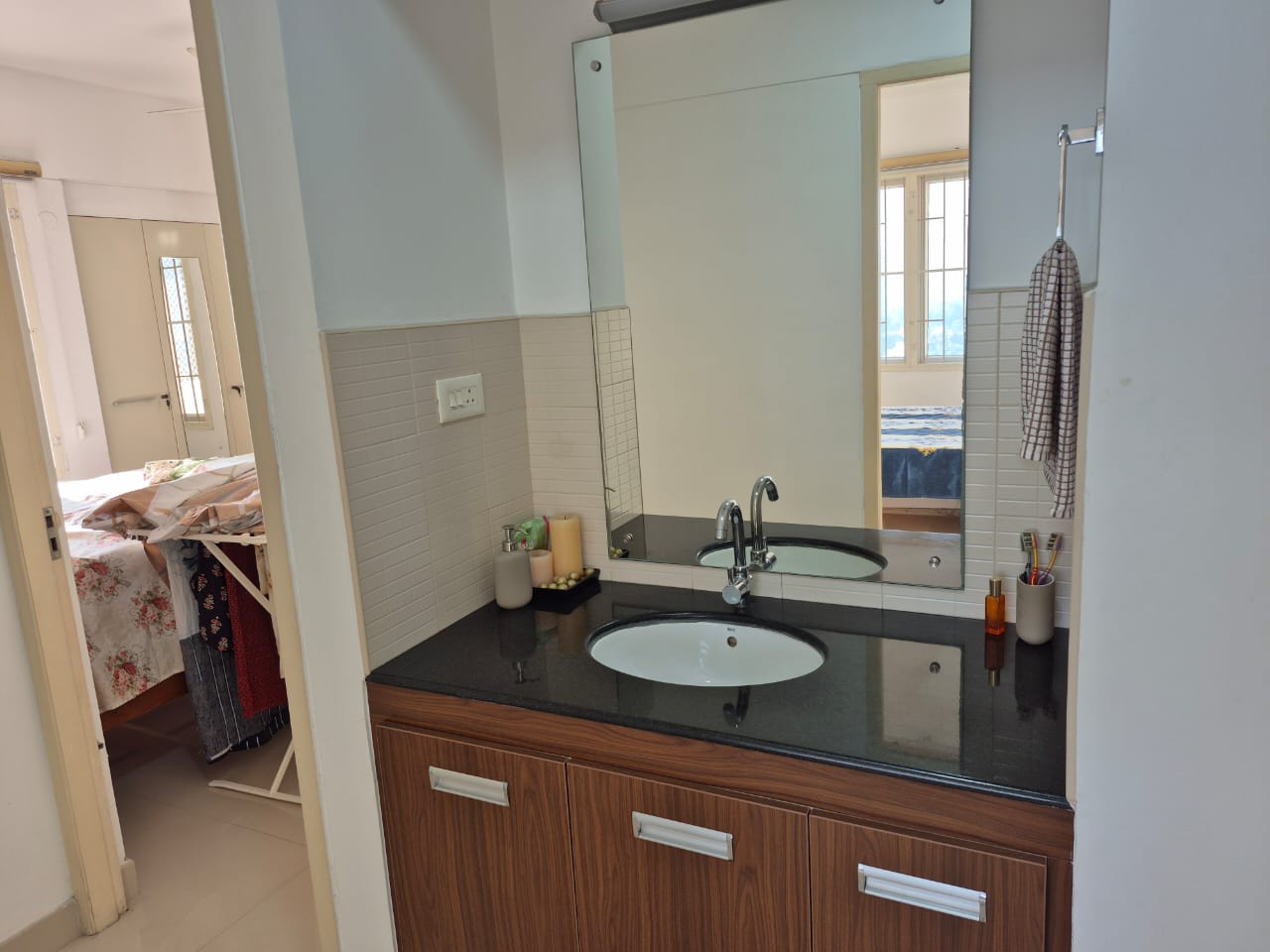 3BHK Fully Furnished Flat at Chembumukku Palarivattom,1670sqft