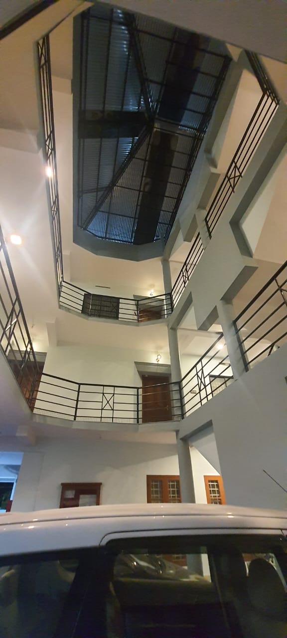 4BHK Semifurnished House with 8cent 3000sqft