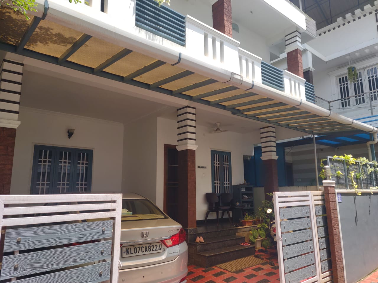 95cent of Residential /Commercial Property in Thiruvaniyoor