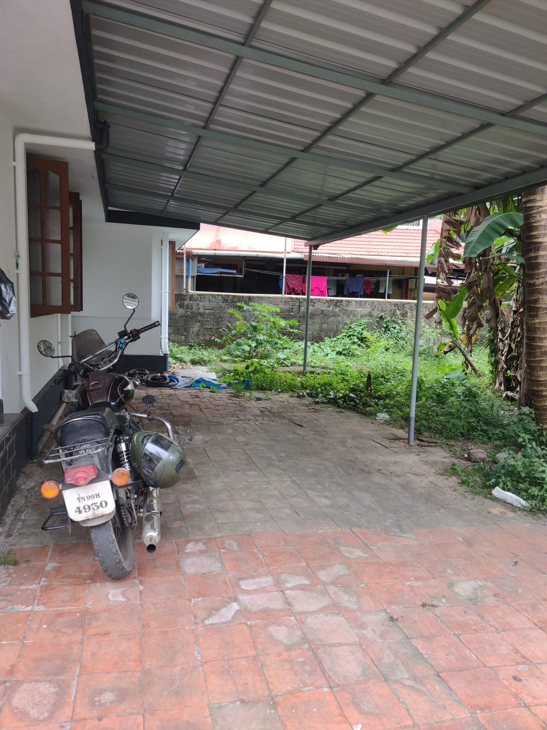 4BHK Semifurnished House with 7Cent Land 2400sqft - for sale in Palarivtom, Palarivattom, Kerala